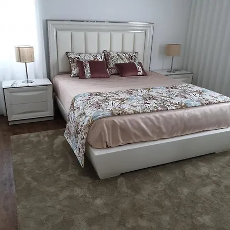 Hébergement de vacances Casa De Férias&companhia *